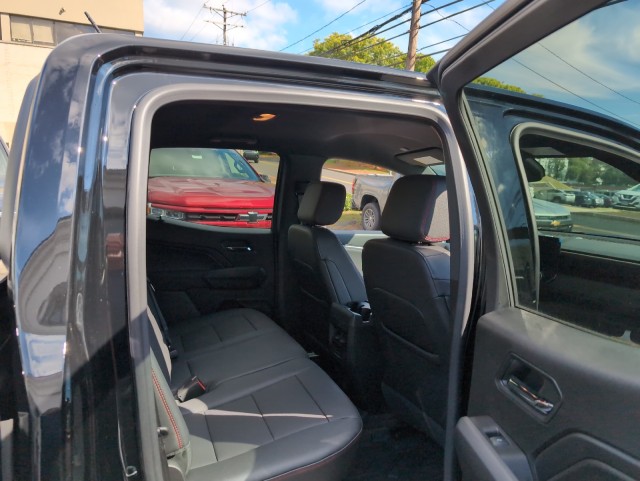 2024 Chevrolet Colorado 4WD Z71 17