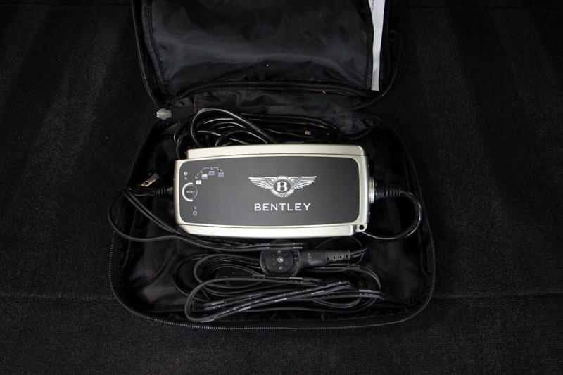 2024 Bentley Bentayga EWB Bentayga EWB Azure ($281,000 MSRP) *1-OWNER* in , 