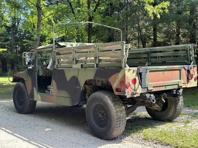 1992 AM General Hummer M998  Pickup Truck  in , 