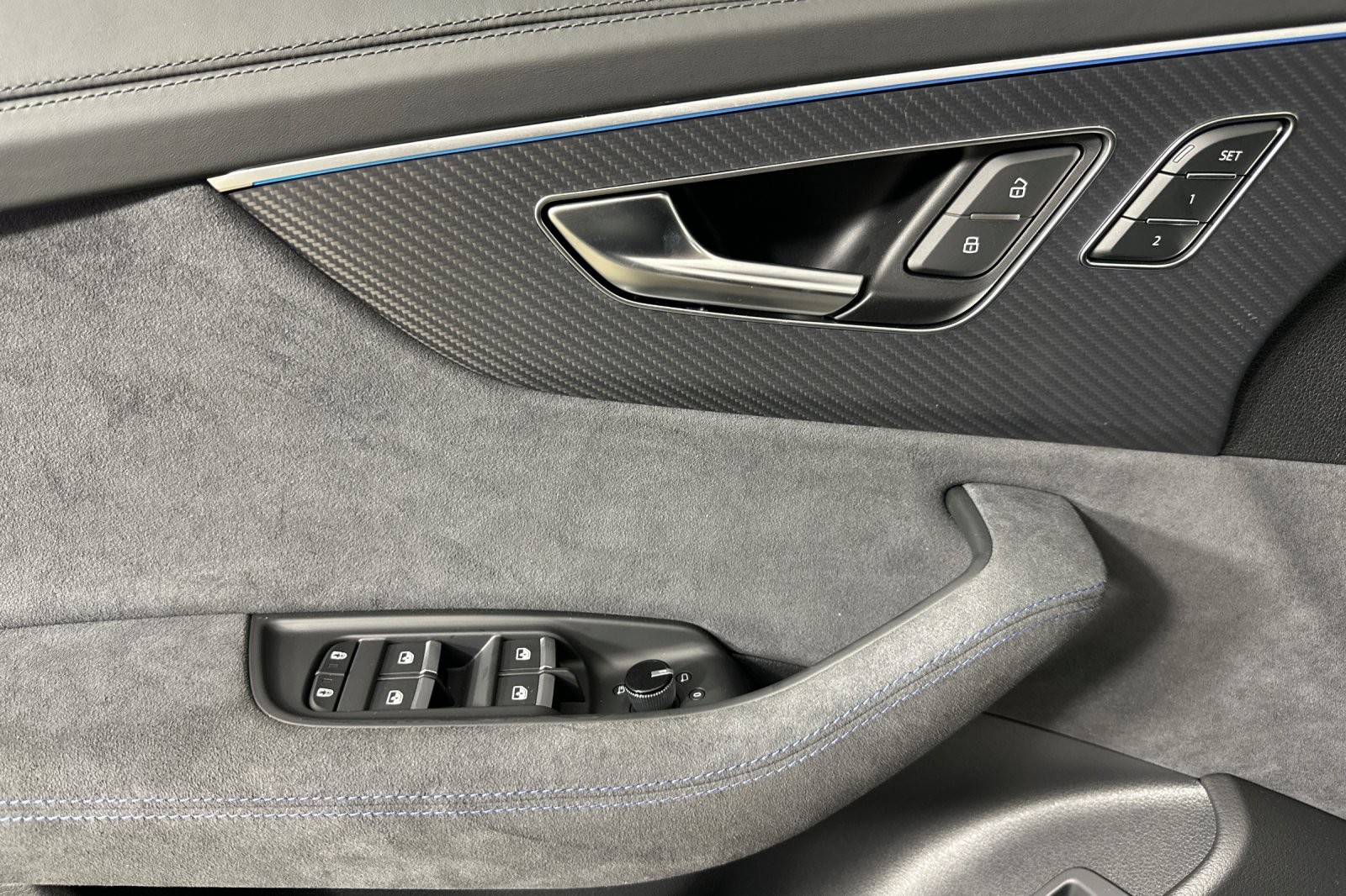 New 2026 Glacier White Metallic Audi performance quattro image 10