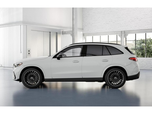 2025 Mercedes-Benz GLC GLC 300 33