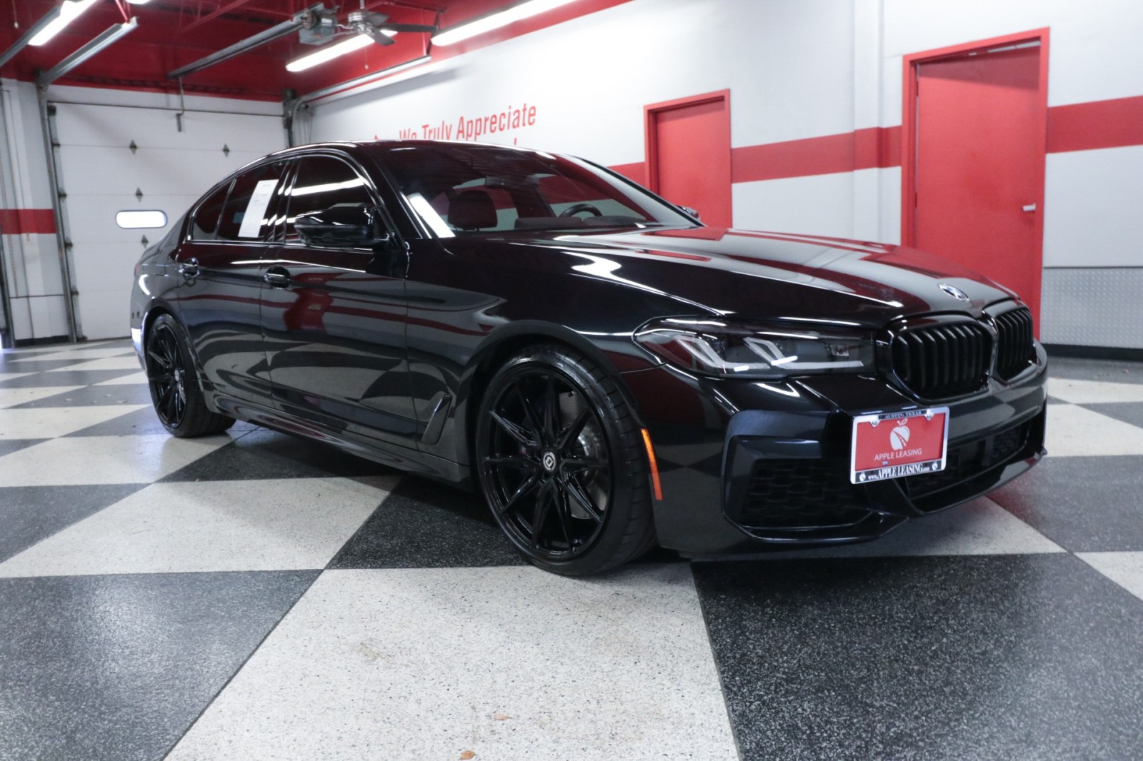 Used Car 2022 Bmw 5 Series  M550i Xdrive For Sale Under $60,000 In Austin, Texas