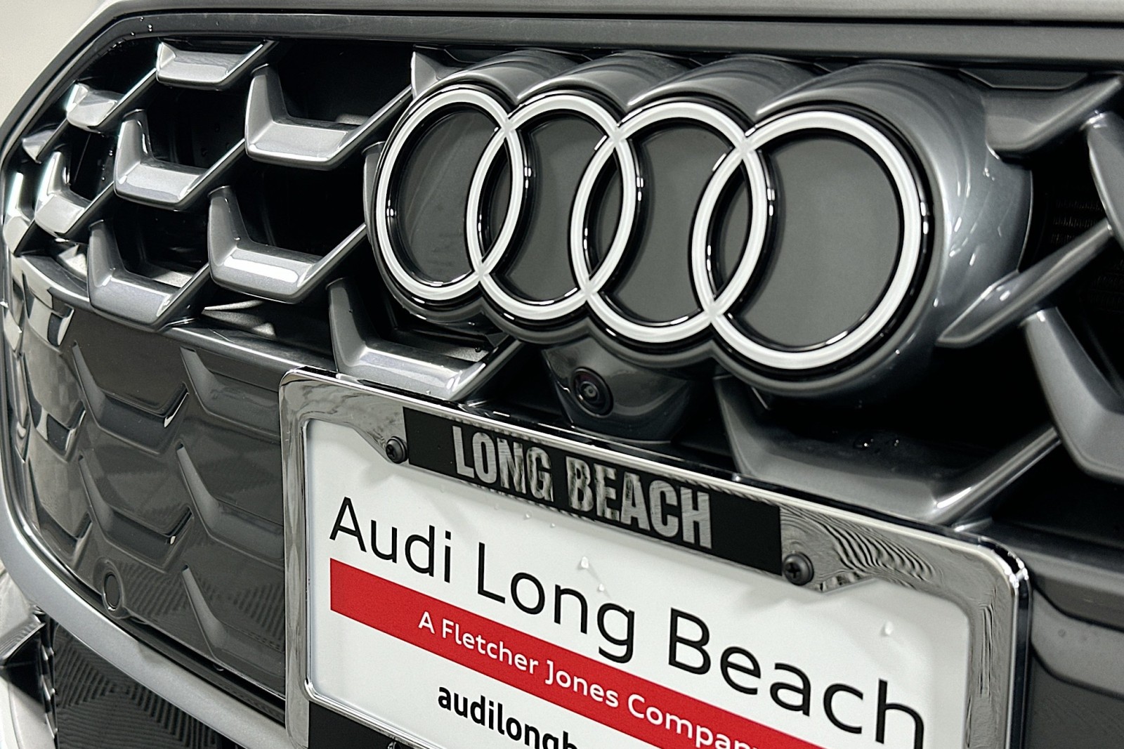 New 2025 Florett Silver Metallic Audi Premium Plus image 14