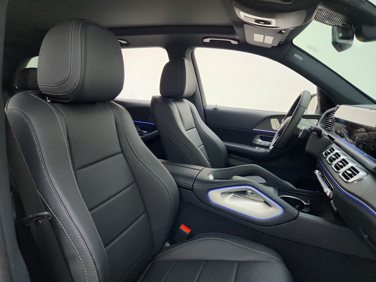 New 2026 Polar White Mercedes-Benz GLE 450 4MATIC® SUV image 20