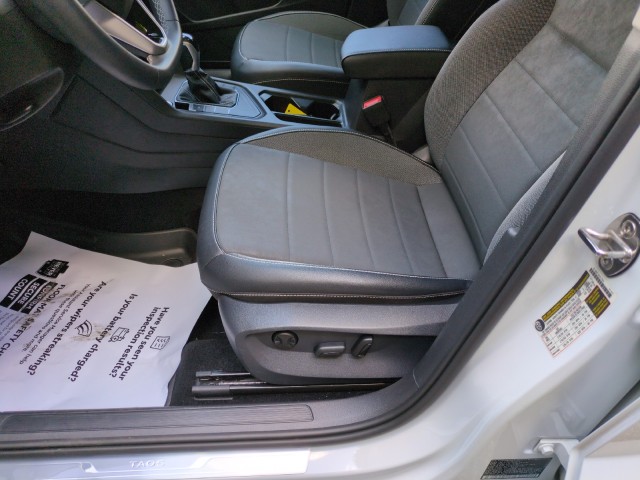 VolkswagenTaos17