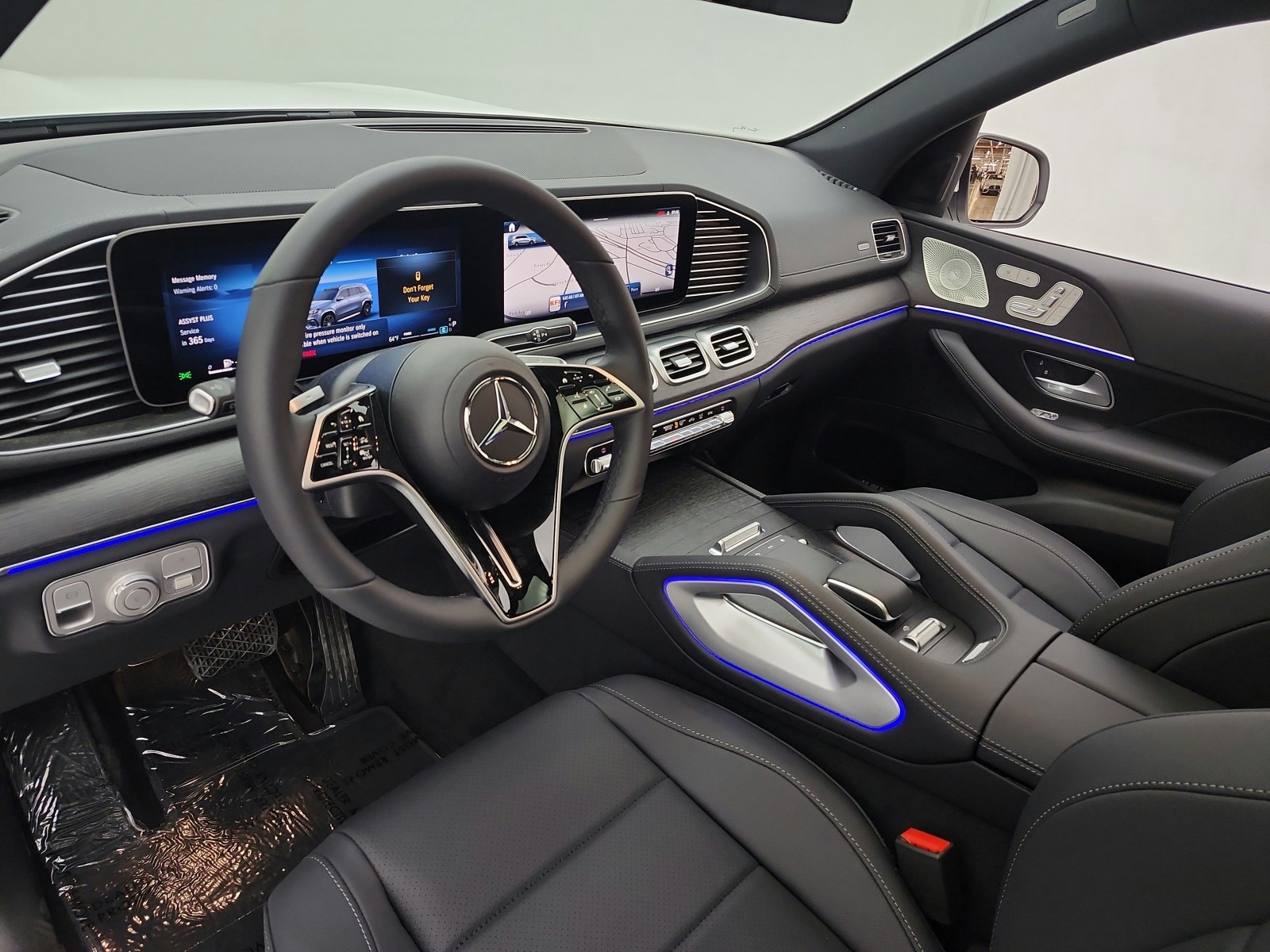 New 2026 Polar White Mercedes-Benz GLS 450 image 9