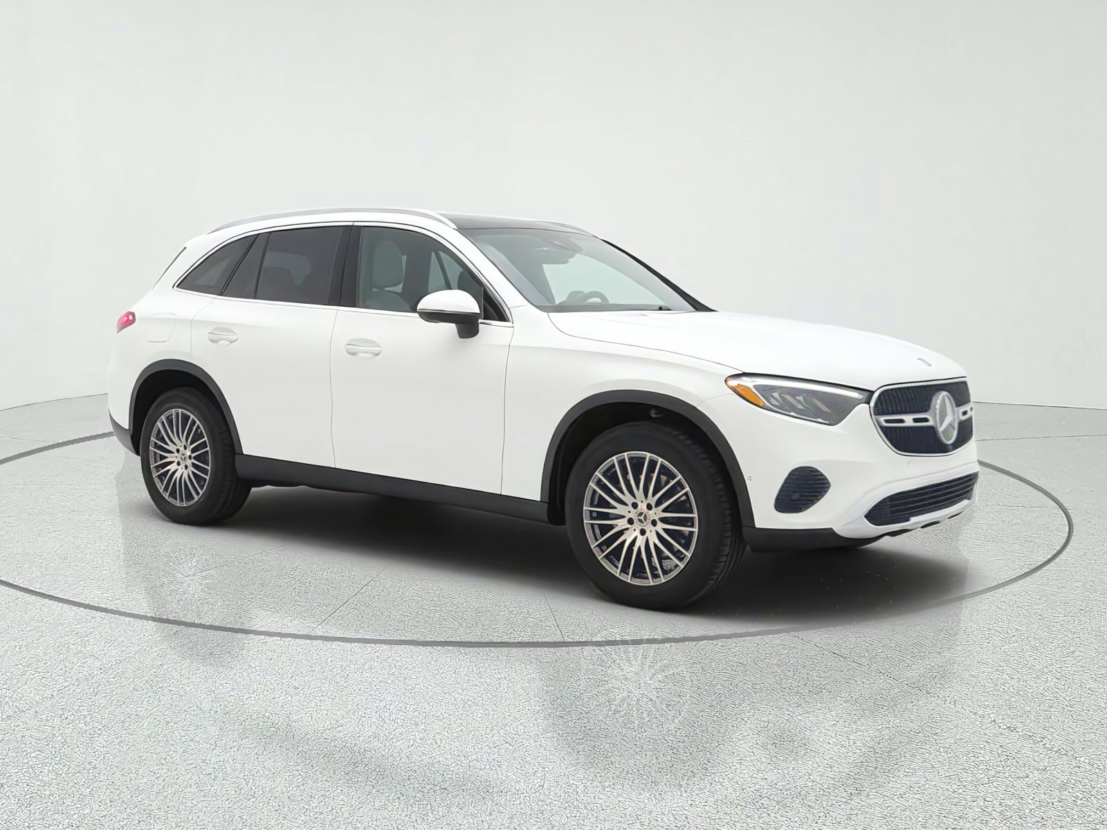 New 2027 Polar White Mercedes-Benz GLC 300 SUV image 3