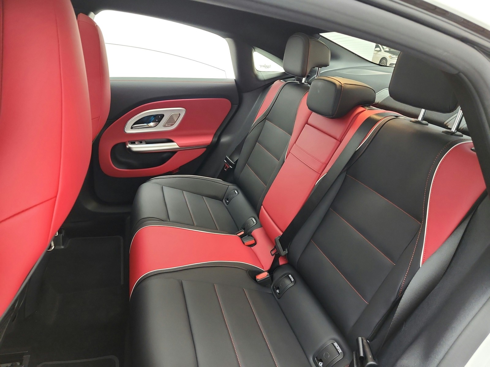 New 2027 Polar White Mercedes-Benz CLA 220 Hybrid FWD image 11