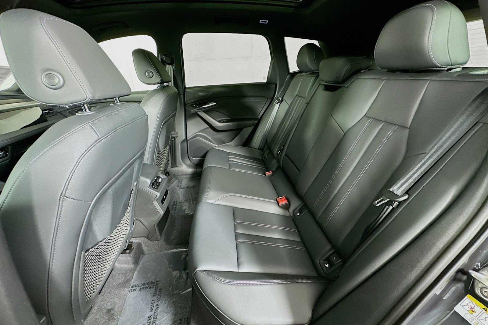 New 2027 Manhattan Gray Metallic Audi Premium image 9