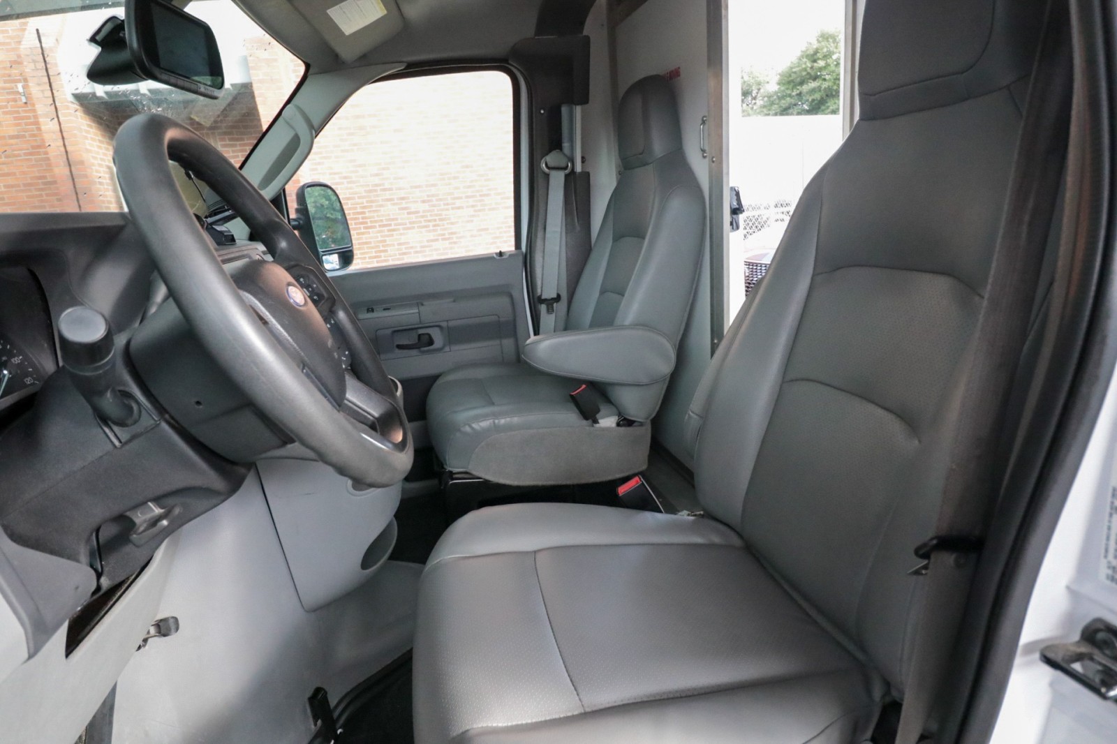 Used Car 2023 Ford E-series Cutaway  For Sale Under $35,000 In Austin, Texas