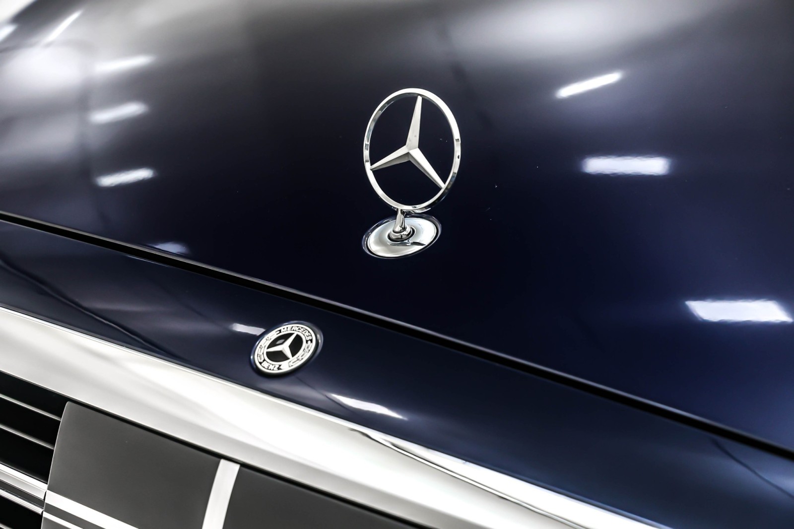 New 2026 Nautical Blue Metallic Mercedes-Benz S 580 image 13