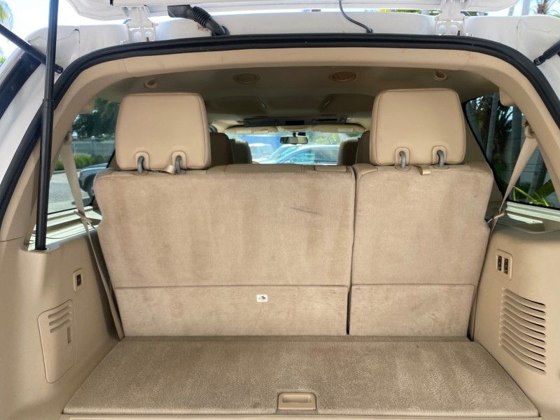2010 Lincoln Navigator 4WD SUNROOF LOW MILES 31,209 in , 