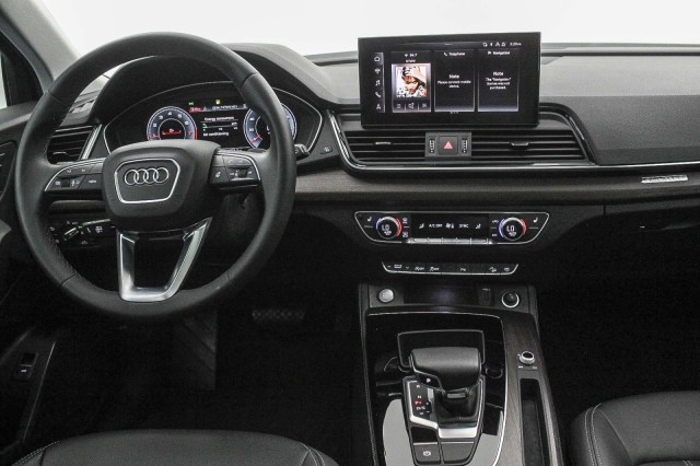 2022 Audi Q5 S line Premium Plus 17