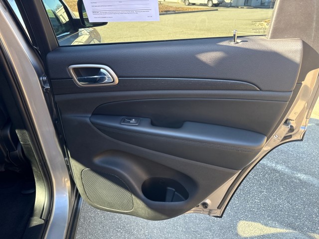 JeepGrand Cherokee31