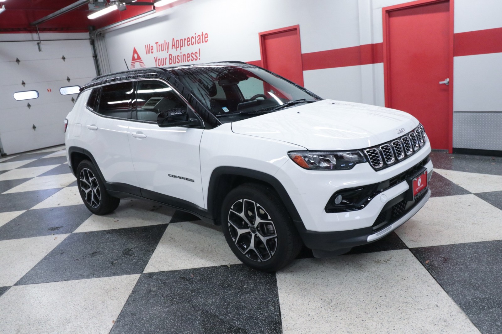 Used Car 2025 Jeep Compass  Limited For Sale Under $30,000 In Austin, Texas