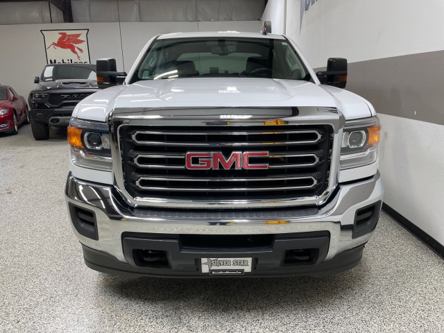 2018 GMC Sierra 2500HD CrewCab 4WD 6.0L-V8 in , 