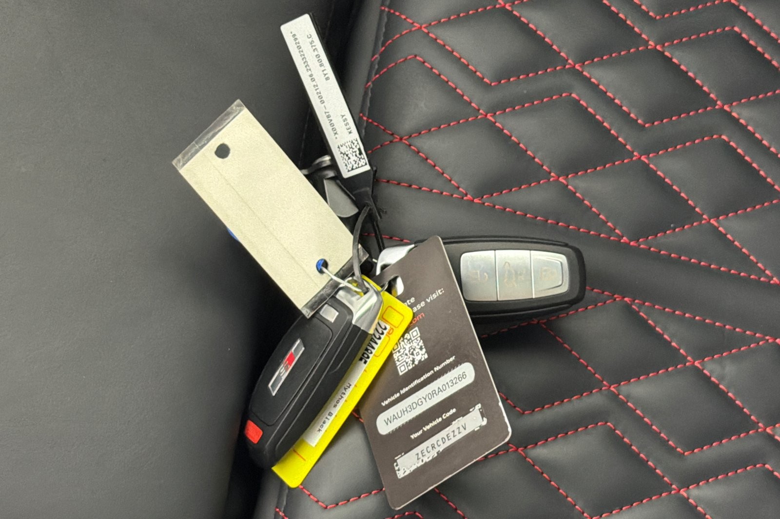 Used 2024 Mythos Black Metallic Audi Premium Plus 2.0 TFSI quattro image 24