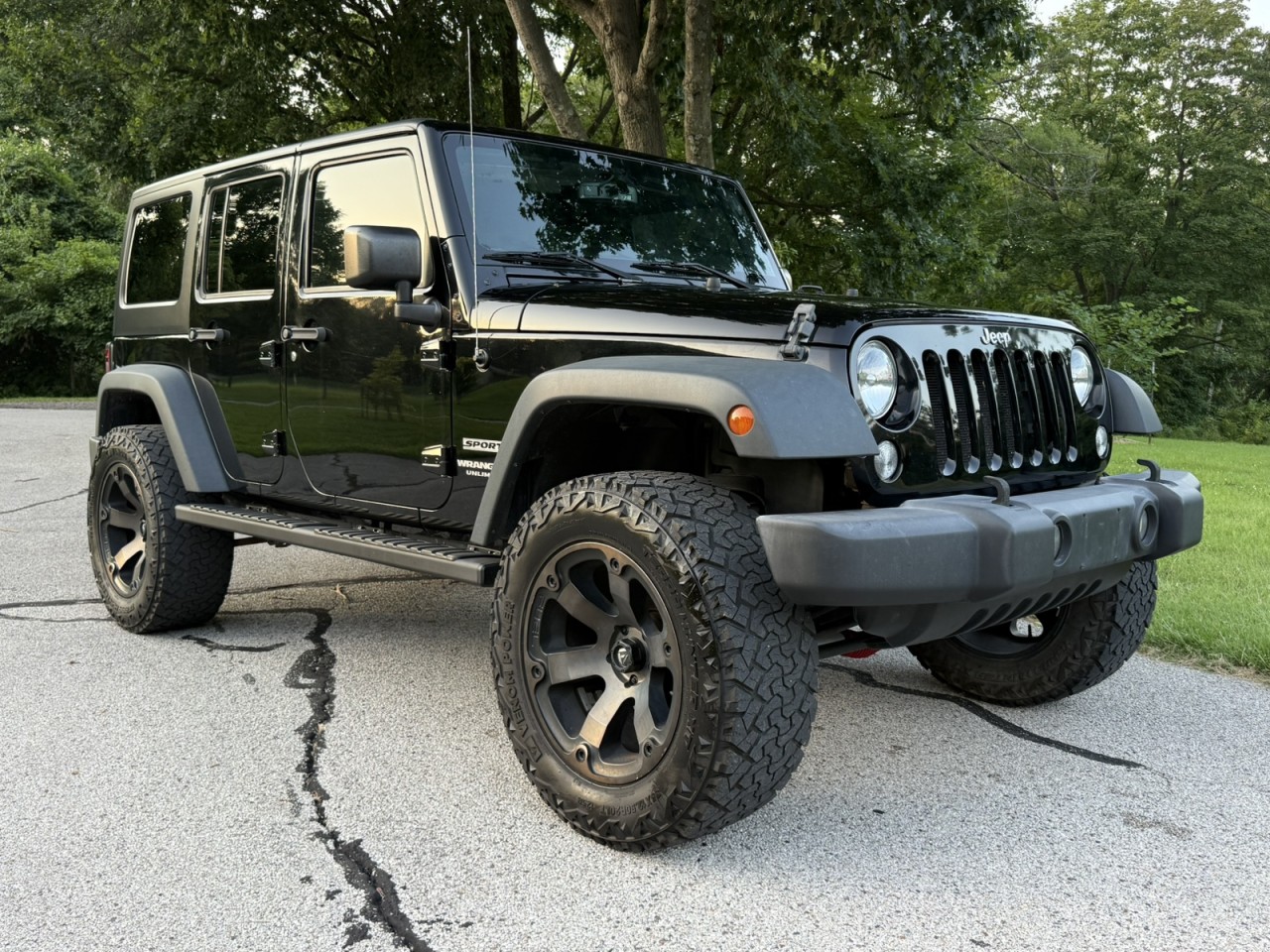 Black Clearcoat 2016 Jeep Wrangler SUV / Crossover Four-Wheel Drive Manual
