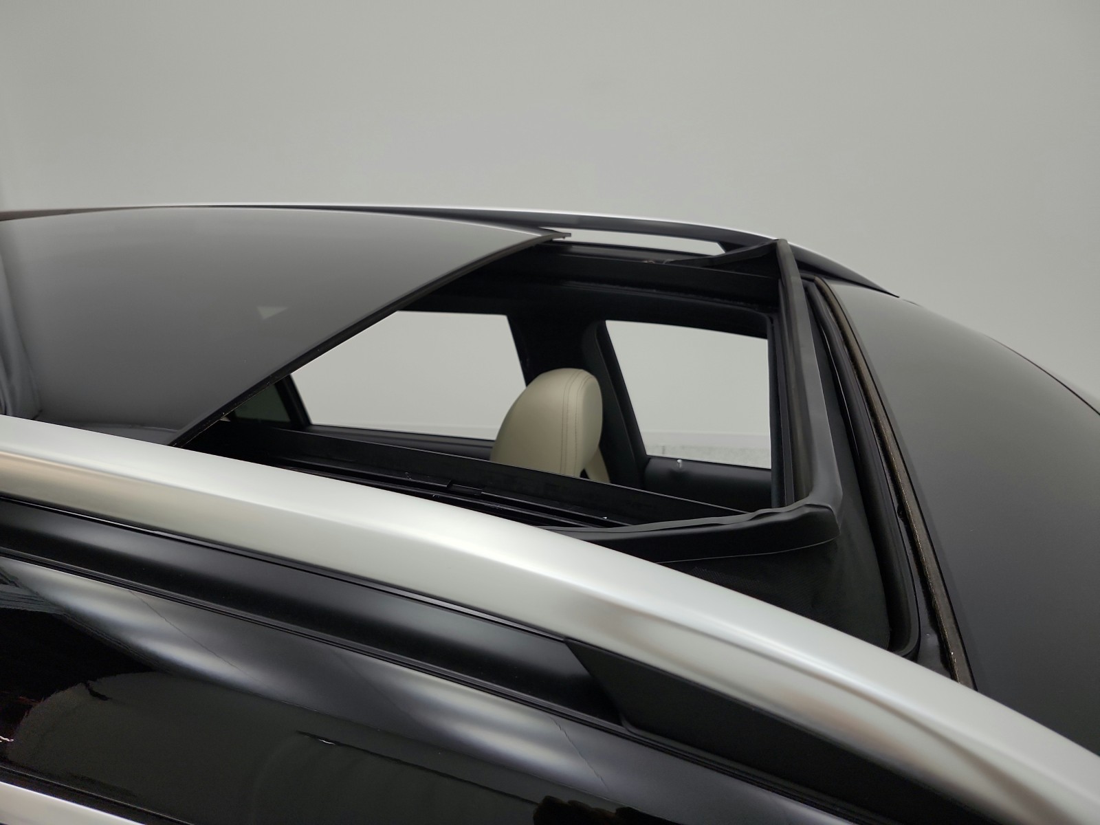 Certified Used 2025 Black Mercedes-Benz GLS 450 4MATIC® SUV image 23