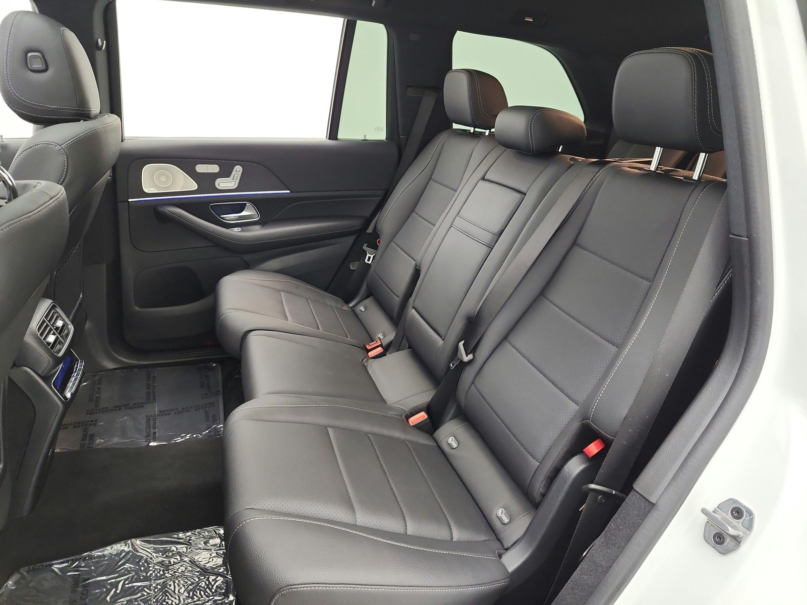 Certified Used 2025 Polar White Mercedes-Benz GLS 450 4MATIC® SUV image 16