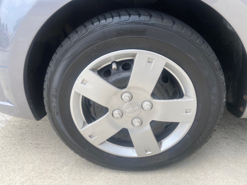 2011 Chevrolet Aveo LS LOW MILES 18,766 in , 
