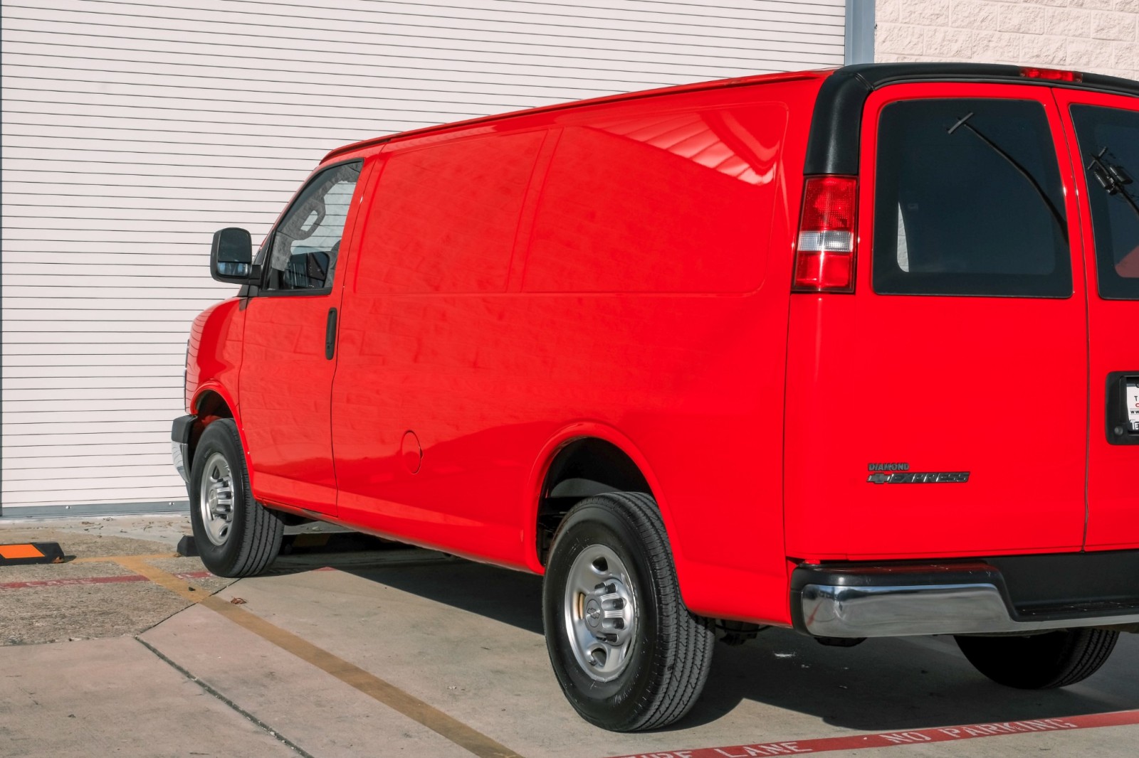 2017 Chevrolet Express 2500 CARGO VAN AUTOMATIC ROOF RACK 43