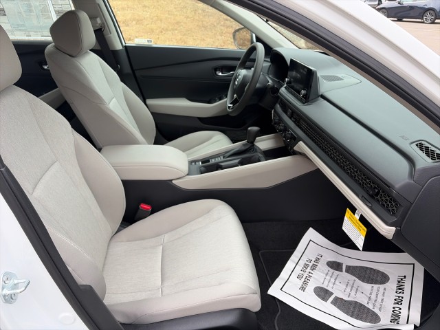 HondaAccord Sedan29