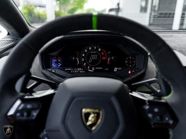 2023 Lamborghini Huracan Sterrato  in , 