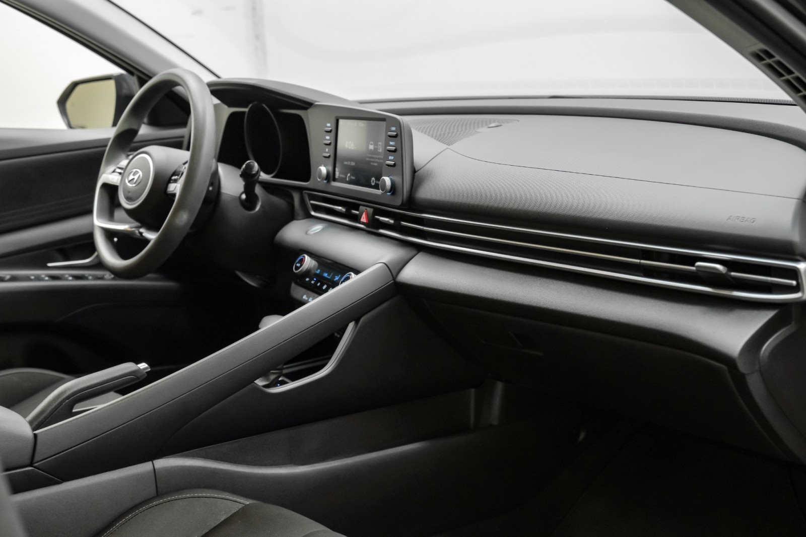2021 Hyundai Elantra SEL PortofinoEdition ComfortPkg ConveniencePkg 16