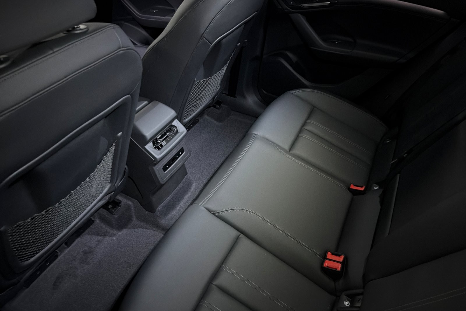 New 2027 Magnet Gray Audi Premium Plus quattro image 11