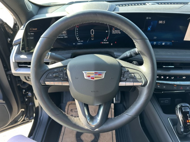 2024 Cadillac XT4 FWD Sport 12