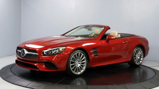 2017 Mercedes-Benz SL SL 550 4