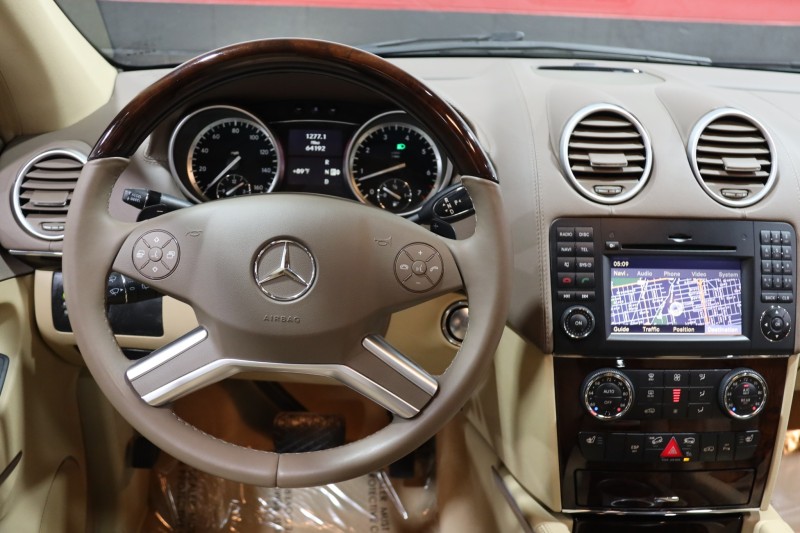 2011 Mercedes-Benz GL450 4-Matic 4dr Suv in , 