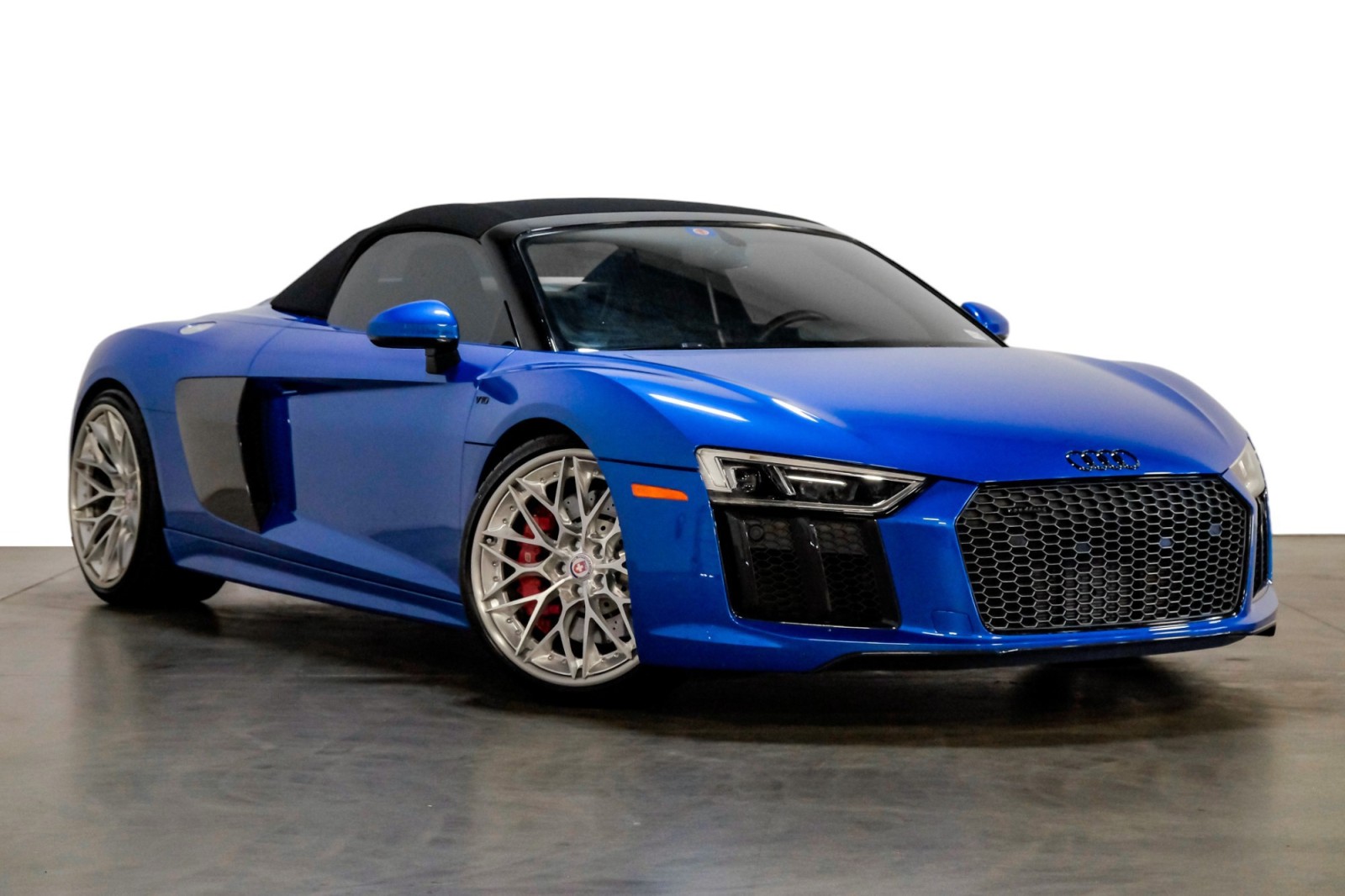 2017 Audi R8 Spyder V10 quattro AWD HREAlloys CarbonPkg DynamicSteering FullLthr 7