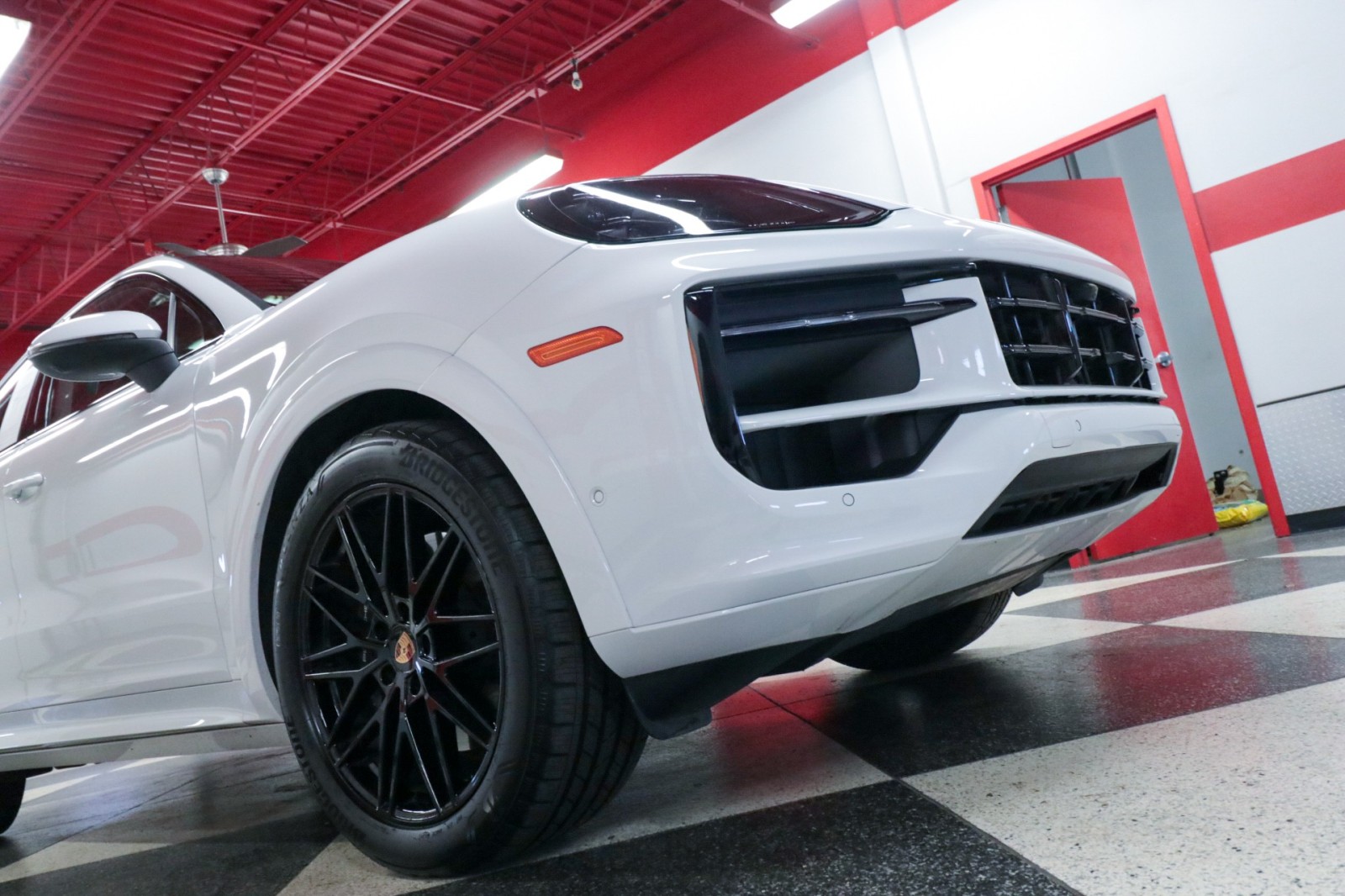 Used Car 2025 Porsche Cayenne  For Sale Under $90,000 In Austin, Texas