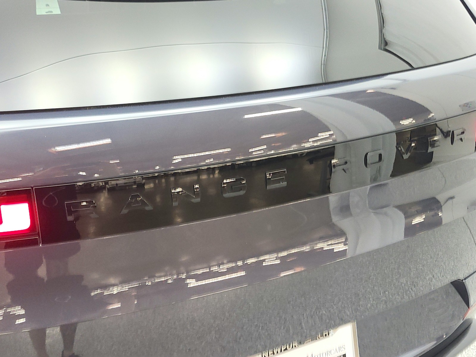 Used 2023 Varesine Blue Metallic Land Rover P530 First Edition image 24