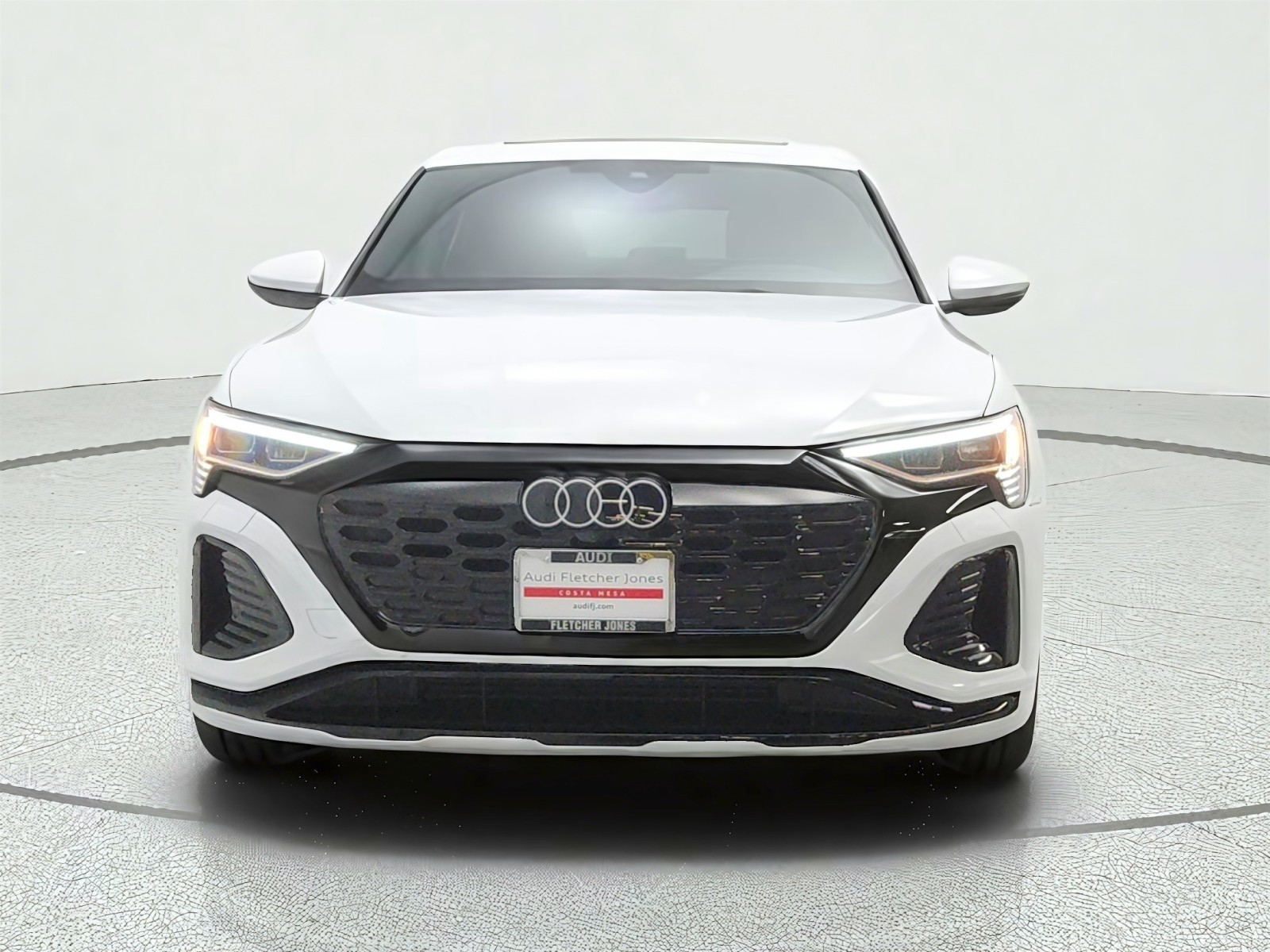 Used 2024 Glacier White Metallic Audi S line Premium image 2