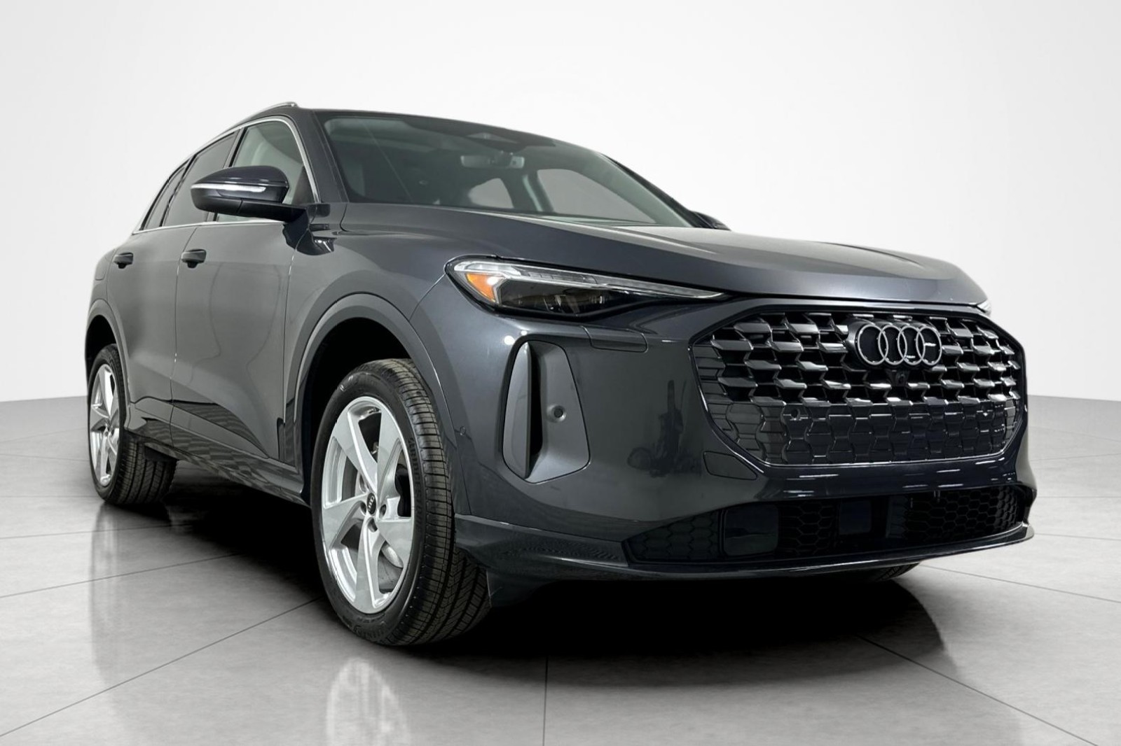 New 2025 Tambora Gray Metallic Audi Premium Plus 2.0 TFSI quattro image 2