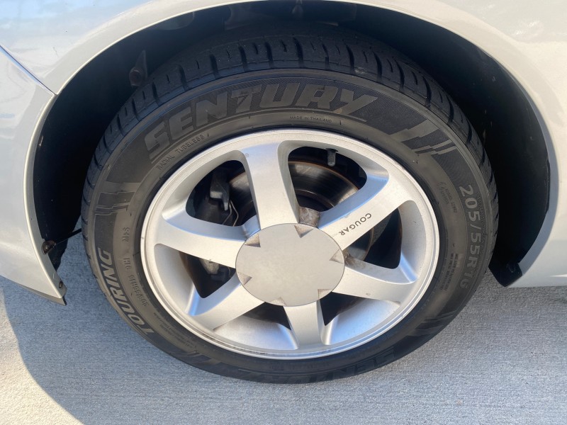 1999 Mercury Cougar 3DR HATCH LOW MILES 28,846 in , 