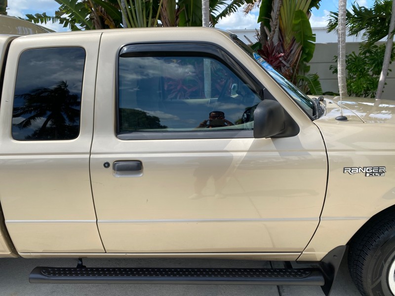 2002 Ford Ranger XLT X CAB CAMPER TOP LOW MILES 49,062 in , 