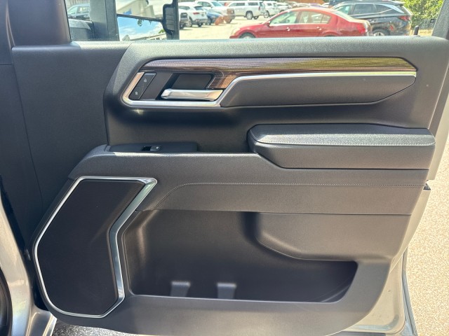 ChevroletSilverado 2500HD42