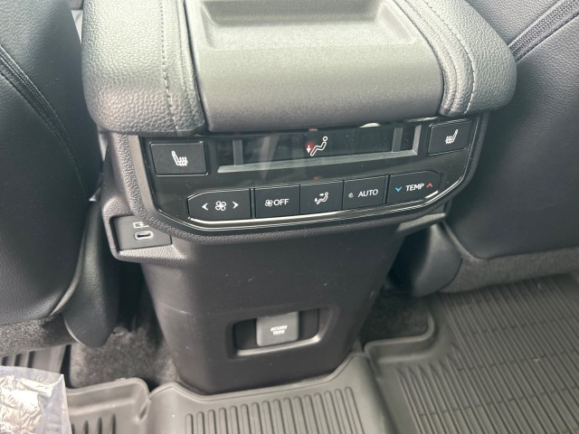 ToyotaGrand Highlander30