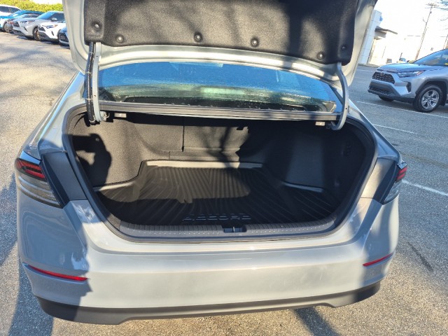 HondaAccord Hybrid10