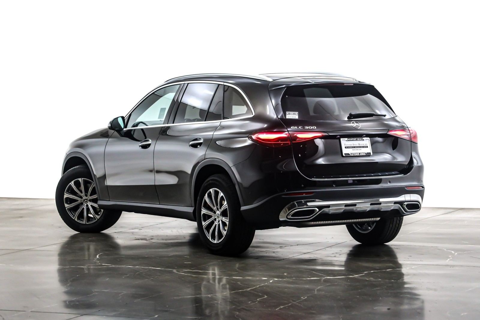 New 2026 Black Mercedes-Benz GLC 300 image 12