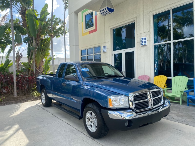 2005 Dodge Dakota SLT LOW MILES 69,842 4WD CLUB in , 