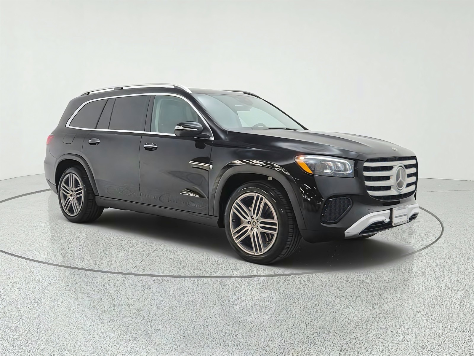 Certified Used 2026 Obsidian Black Metallic Mercedes-Benz GLS 450 4MATIC® SUV image 3