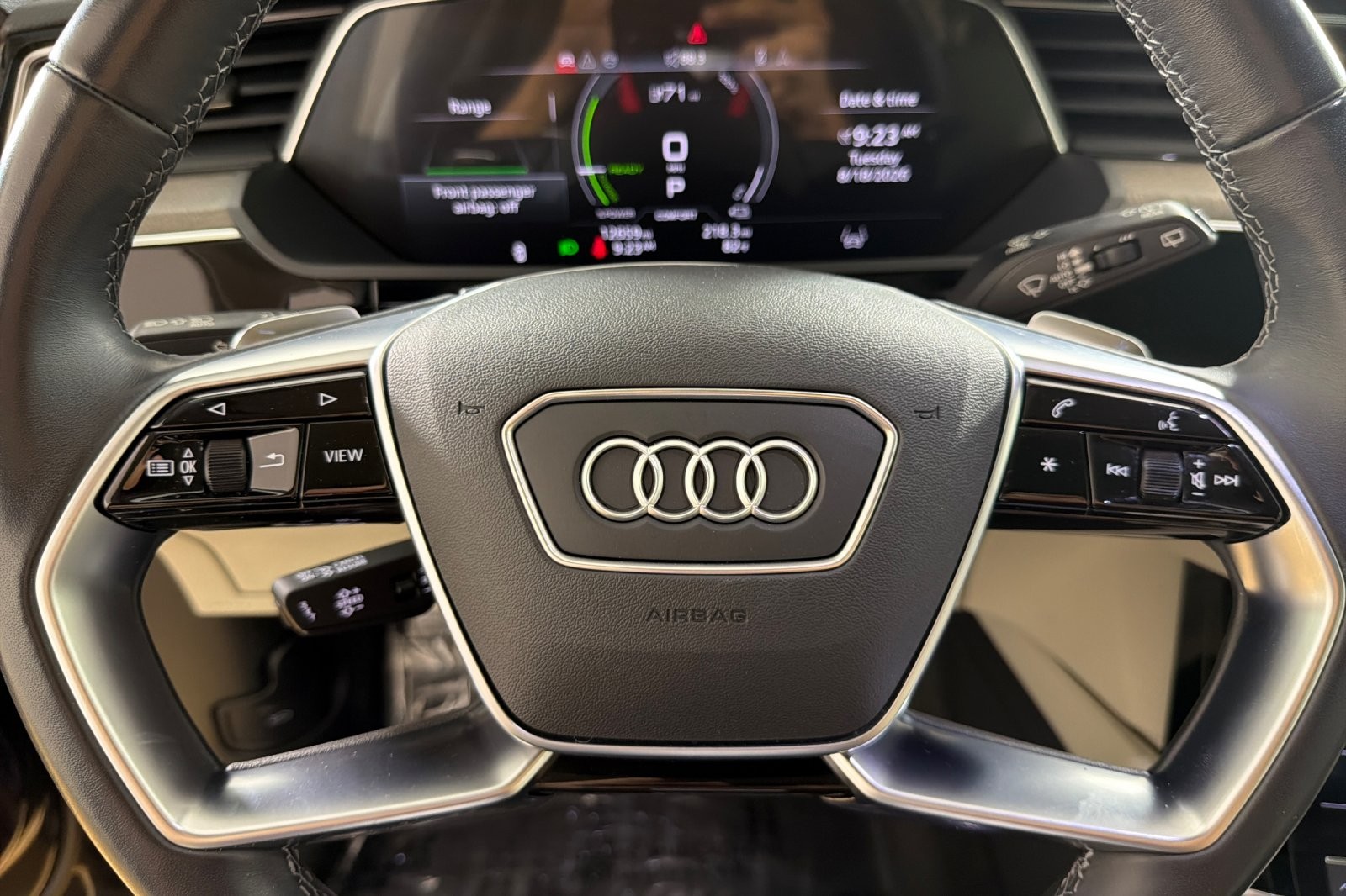 Used 2024 Madeira Brown Metallic Audi Premium quattro image 22
