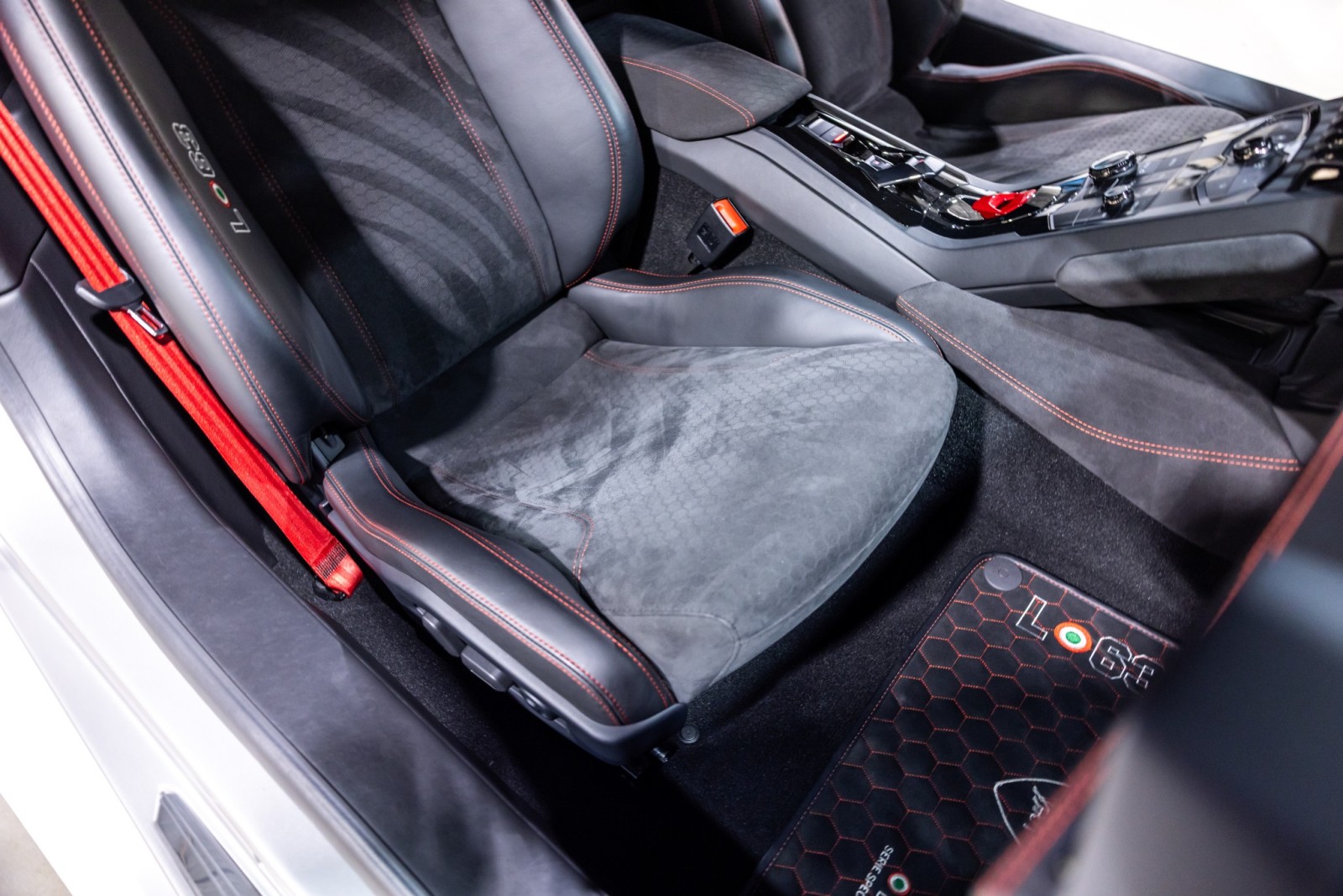 2017 Lamborghini Huracan Base - Photo 32