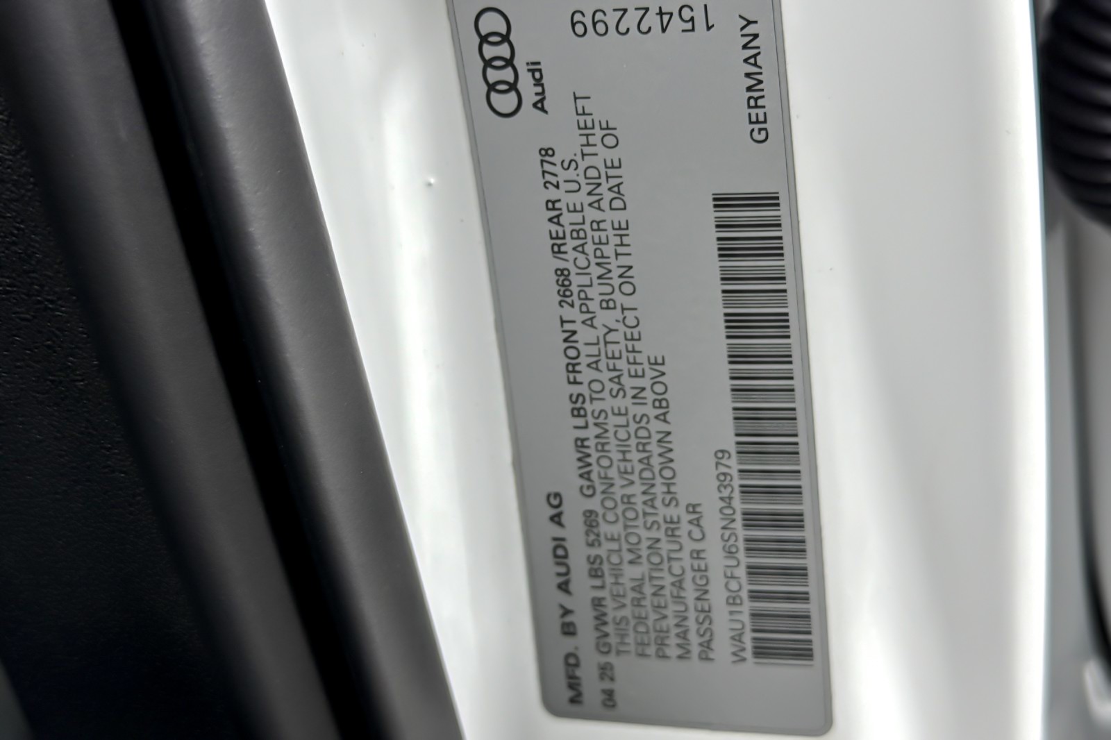 Used 2025 Arkona White Audi Premium 2.0 TFSI quattro image 27