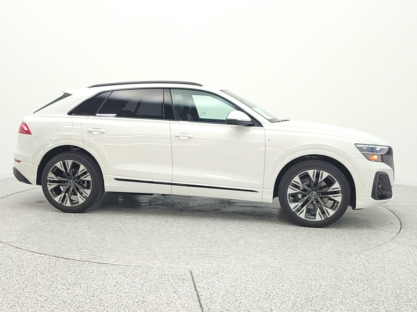 New 2026 Carrara White Audi Premium Plus quattro image 4